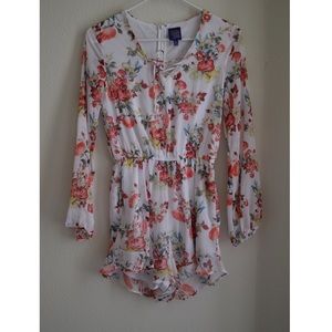 XS Beauty & the Beast Juniors' Floral Romper